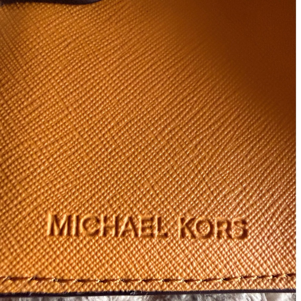 Michael Kors Jet Set Small Bifold‎ Wallet Mustard Yellow Saffiano Leather Silver - Picture 6 of 13